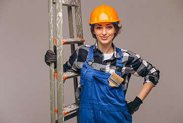 Interior painting services in Saskatoon walls ceiling painting